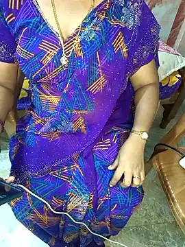 Snapshot of Gajalakshmi chatting on November 22, 2025, 3:22 pm Gajalakshmi online show from November 22, 2025, 3:22 pm