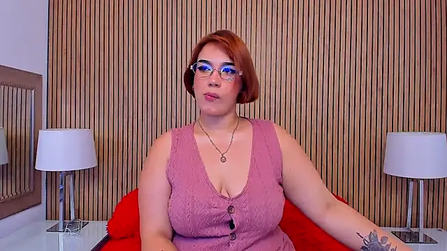 Snapshot of MillyHotsoon chatting on May 4, 2026, 3:13 am MillyHotsoon online show from May 4, 2026, 3:13 am