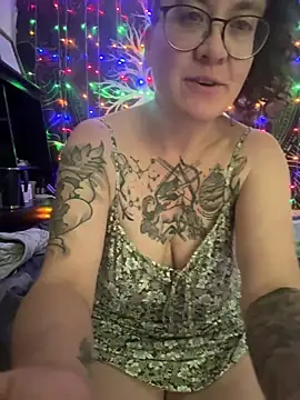 sareberr420 online show from July 23, 2026, 4:27 pm