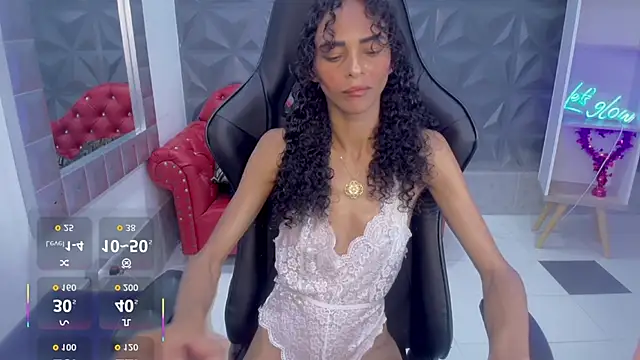 becky lynch 102 online show from January 11, 2026, 11:37 am