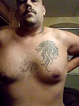 BigriskDaddy92 online show from November 21, 2025, 12:48 pm