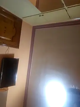 Snapshot of CDY74 chatting on December 14, 2025, 6:34 pm CDY74 online show from December 14, 2025, 6:34 pm