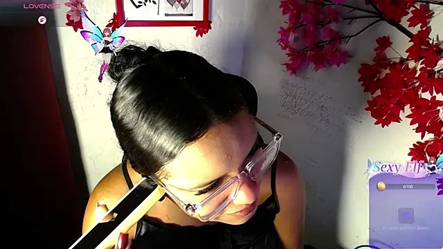 Snapshot of chleo_rosse chatting on June 27, 2026, 3:06 pm chleo rosse online show from June 27, 2026, 3:06 pm