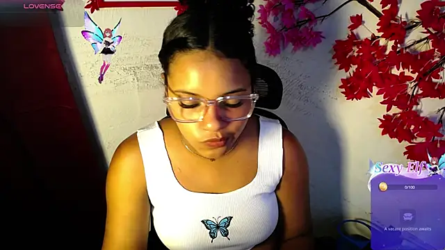 Snapshot of chleo_rosse chatting on July 17, 2026, 3:13 am chleo rosse online show from July 17, 2026, 3:13 am
