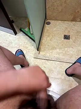 Snapshot of SexyMuslimDick chatting on December 1, 2025, 6:46 pm SexyMuslimDick online show from December 1, 2025, 6:46 pm