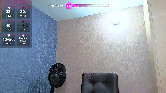 Snapshot of alicee_foox chatting on July 2, 2026, 6:58 pm alicee foox online show from July 2, 2026, 6:58 pm