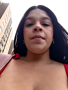 Layla-daring online show from July 7, 2026, 6:56 pm