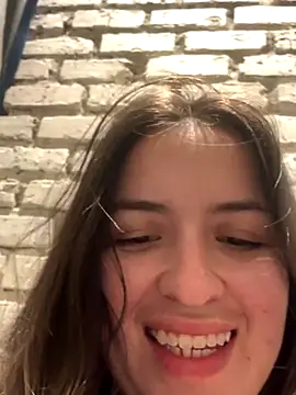 Little  Danni1 online show from December 21, 2025, 5:09 pm