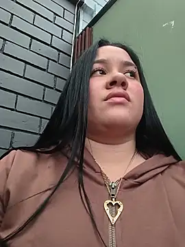Kendra-daring online show from August 3, 2026, 7:28 pm