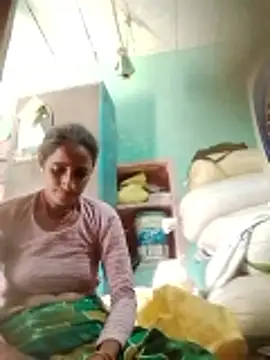 Snapshot of Xxx_suhana chatting on June 19, 2026, 9:35 am Xxx suhana online show from June 19, 2026, 9:35 am