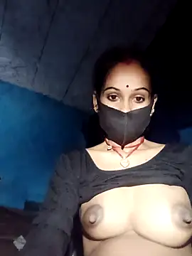 Nandani-758 online show from July 3, 2026, 1:12 am