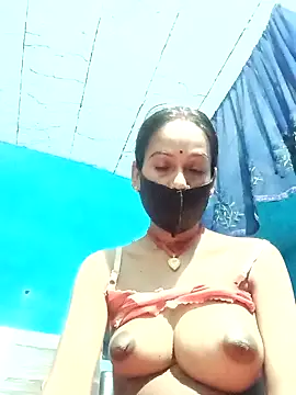 Nandani-758 online show from July 6, 2026, 10:01 pm