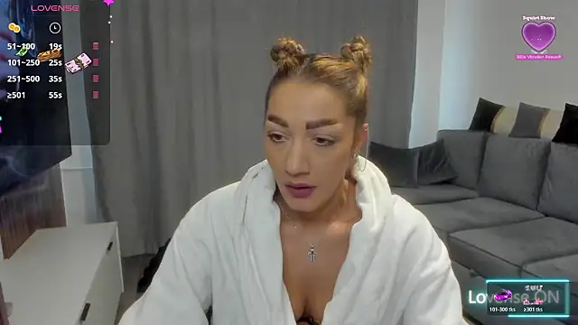 rossana doll online show from March 13, 2026, 7:59 am