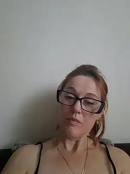 Snapshot of LanaOlbenst chatting on July 1, 2026, 11:01 am LanaOlbenst online show from July 1, 2026, 11:01 am
