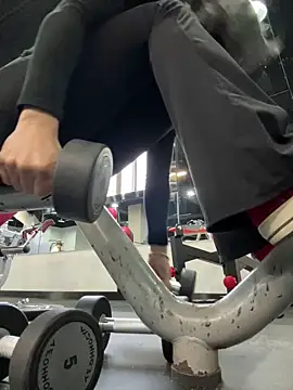 mitao xx online show from February 3, 2026, 9:47 am