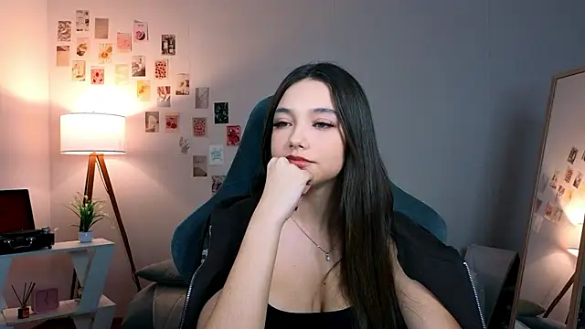 Vexorine online show from February 28, 2026, 7:26 pm