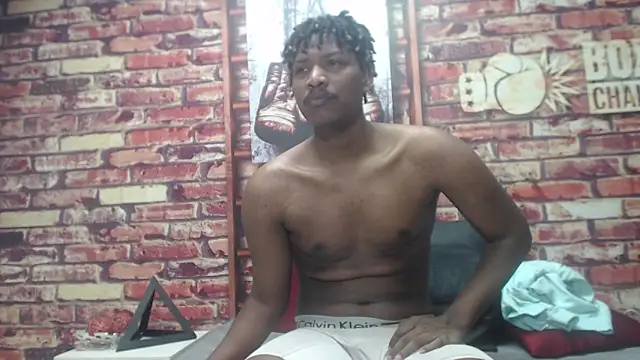 BlackAndAxel online show from December 3, 2025, 10:41 pm