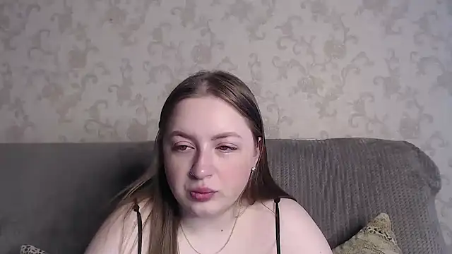 GirlPlayer online show from May 1, 2026, 8:08 am
