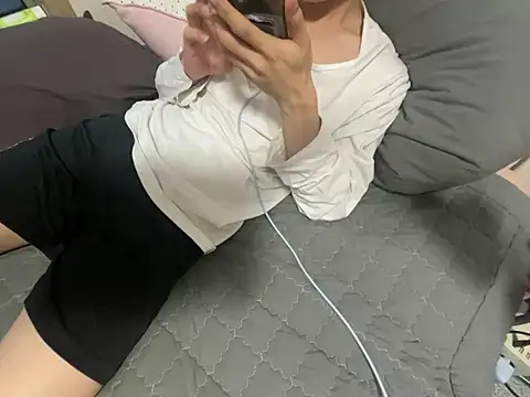   kim online show from May 10, 2026, 10:42 am