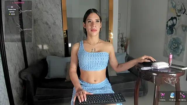 Snapshot of MafeArias23 chatting on July 15, 2026, 1:38 pm MafeArias23 online show from July 15, 2026, 1:38 pm