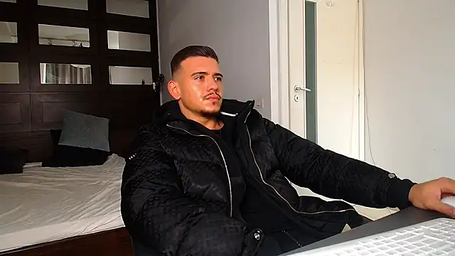 ElijahThorne online show from February 23, 2026, 10:01 am