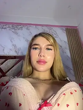 valeryfox   online show from December 5, 2025, 12:58 pm