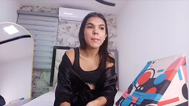 lili jhonson online show from November 27, 2025, 12:07 pm