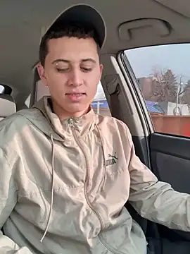 Snapshot of Abrahanm1 chatting on November 20, 2025, 9:14 pm Abrahanm1 online show from November 20, 2025, 9:14 pm