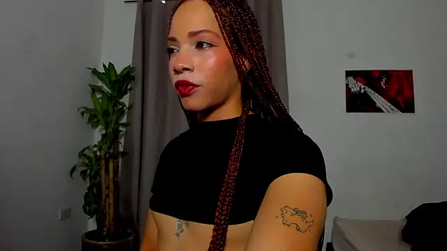 Catty Noir online show from January 7, 2026, 9:39 pm