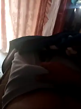 Snapshot of Rico123san chatting on February 15, 2026, 3:42 pm Rico123san online show from February 15, 2026, 3:42 pm