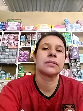 MIA-LARIOS online show from April 24, 2026, 2:52 pm