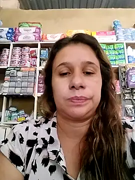 MIA-LARIOS online show from April 25, 2026, 2:03 pm