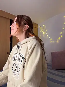 melissacloudlatin online show from March 11, 2026, 1:00 am