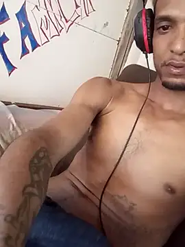 Gzinho69ik online show from March 29, 2026, 7:25 pm