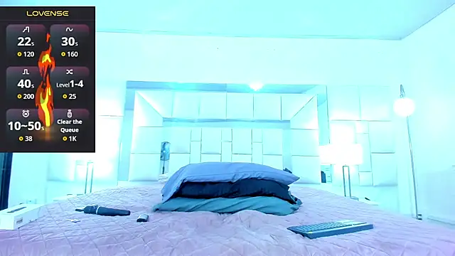 Sebastian Smith   online show from December 4, 2025, 11:19 am