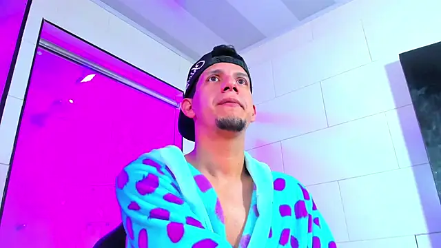 Sebastian Smith   online show from March 4, 2026, 11:16 am