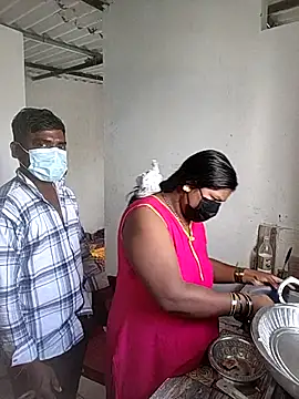 Desicouple1706 online show from January 12, 2026, 8:08 am