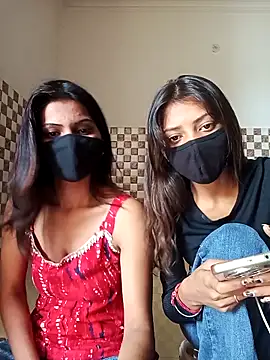 Lovely--girl online show from March 16, 2026, 5:02 am