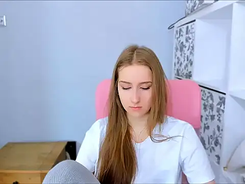 VanessaAmore online show from March 6, 2026, 8:55 am