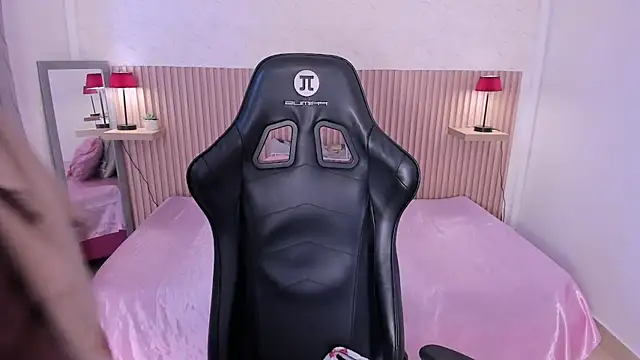 Snapshot of jasmyne_anbar chatting on February 6, 2026, 9:18 pm jasmyne anbar online show from February 6, 2026, 9:18 pm