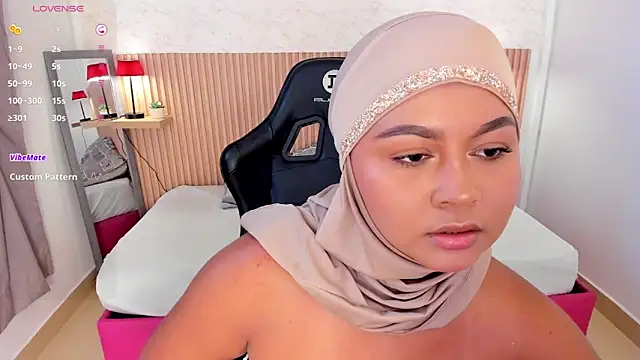 Snapshot of jasmyne_anbar chatting on February 10, 2026, 9:19 pm jasmyne anbar online show from February 10, 2026, 9:19 pm