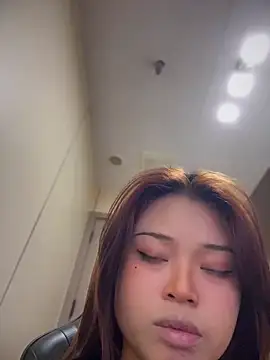 Toffee-00 online show from June 9, 2026, 11:44 am