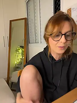 KnotBabe online show from July 7, 2026, 1:30 am