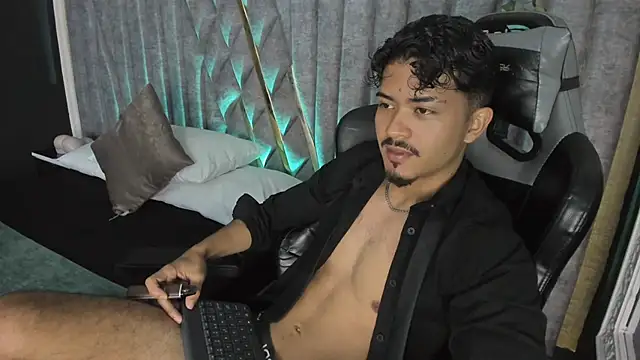 NicolaiKarav online show from April 23, 2026, 12:29 pm