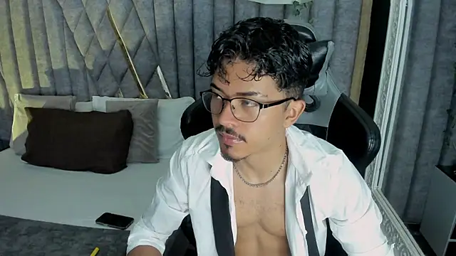NicolaiKarav online show from April 28, 2026, 12:32 pm