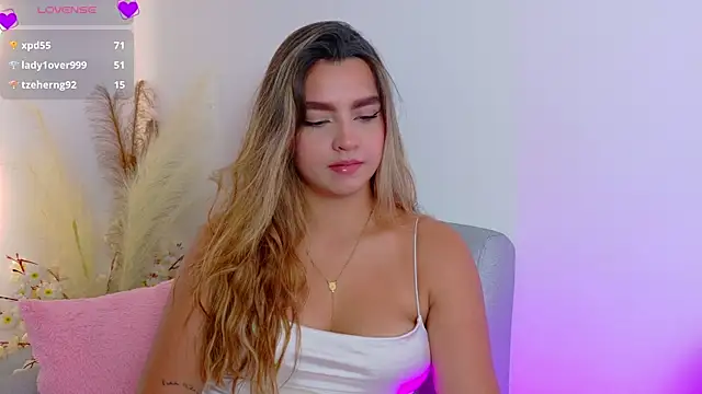 Ambar Carter online show from April 24, 2026, 6:49 am