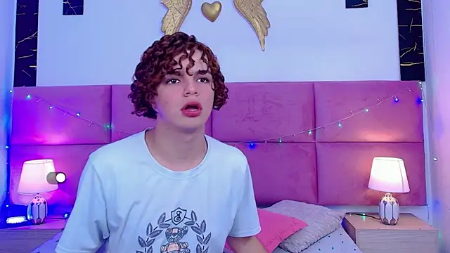 Skyee angel online show from February 11, 2026, 8:03 pm