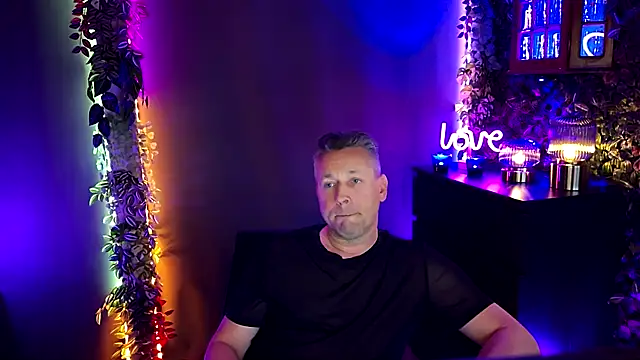 Hunter Fl online show from April 11, 2026, 5:28 pm