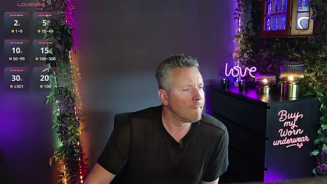 Hunter Fl online show from April 13, 2026, 3:39 pm