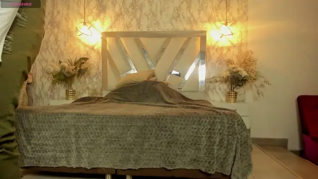Mysterius Woman online show from June 15, 2026, 11:23 am